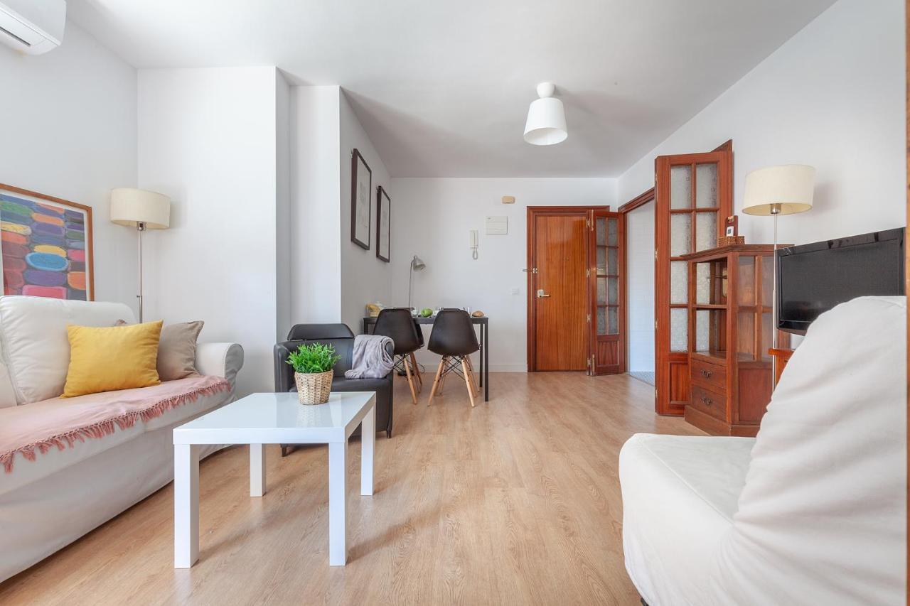 Luminoso Y Acogedor En Sevilla. A/c. Apartment